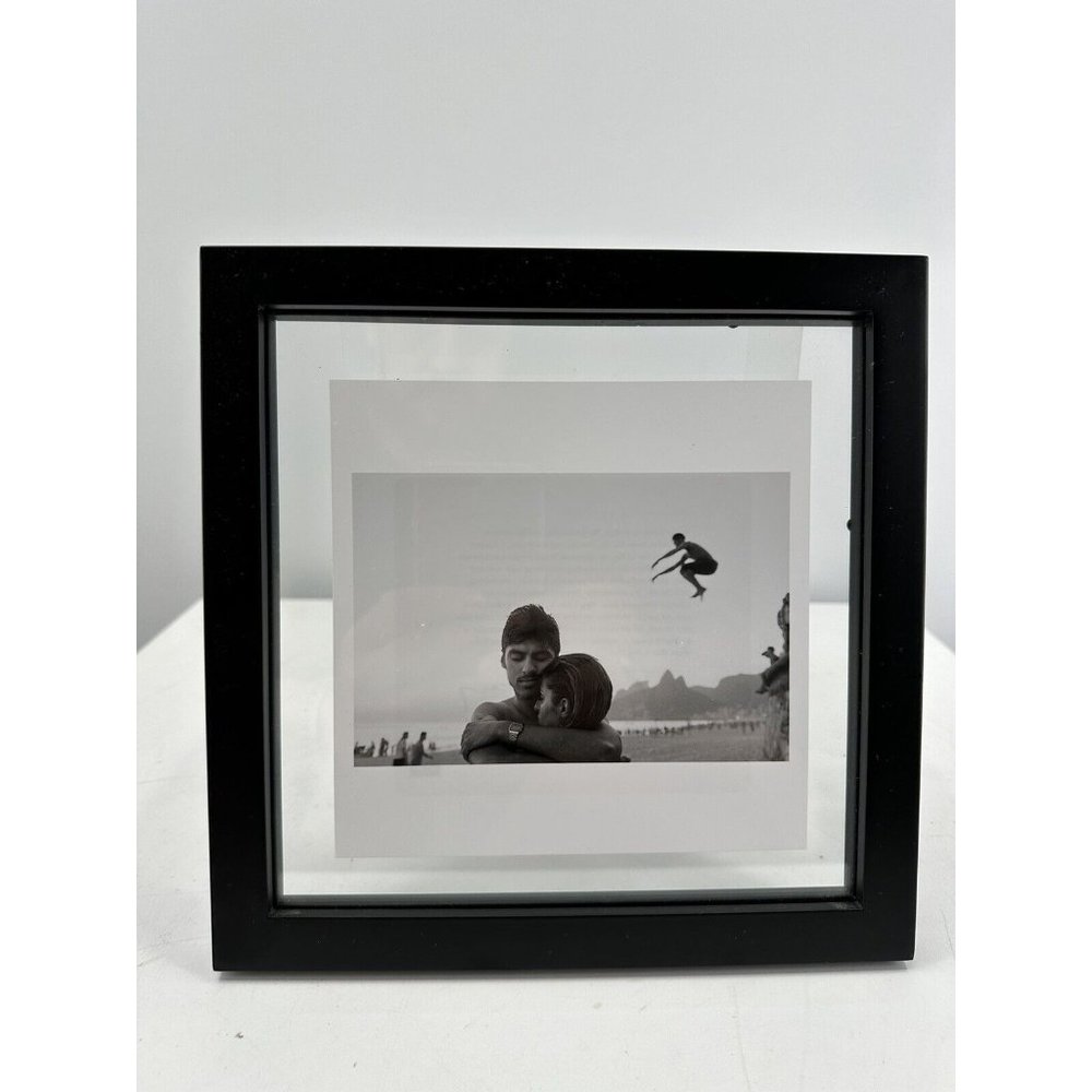 SIGNED -  DAVID ALAN HARVEY - RIO DE JANEIRO,BRAZIL  6" x 6" MAGNUM PRINT